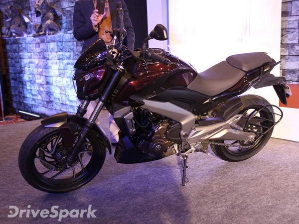 सामने आई बजाज पल्सर एनएस 160 की स्पाई पिक्स, जाने खासियत