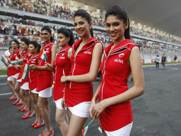 2012 एफ1 रेस की हॉट ग्रीड गर्ल्स