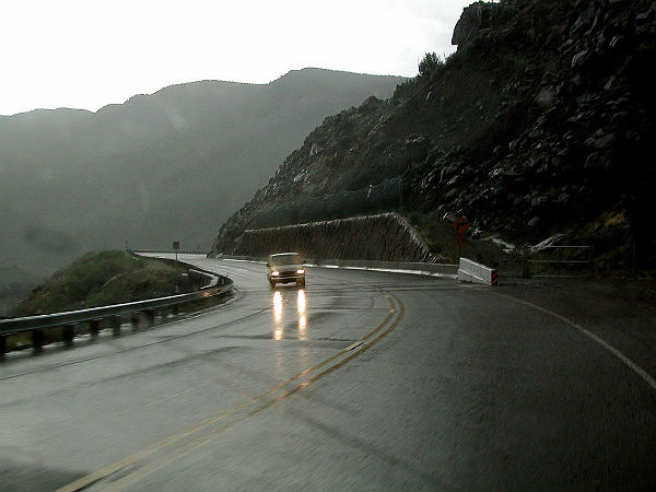 6. हैडलाइट का उपयोग करें