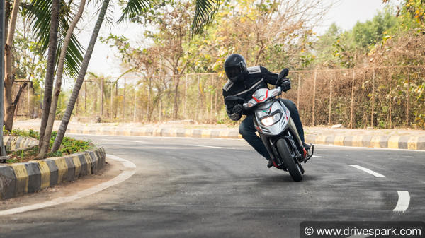 अप्रीलिया SR 125: फर्स्ट ड्राइव रिव्यू