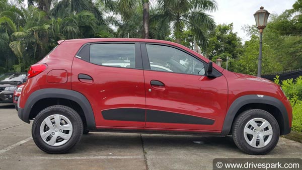 बेस्ट सेलिंग कार रेनॉ क्विड पर मिल रहा है 4 साल का वारंटी