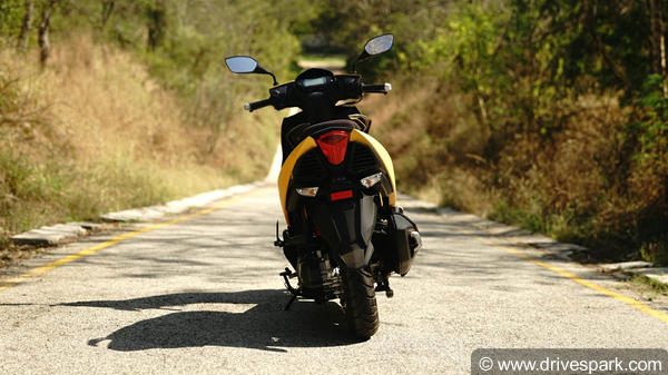 टीवीएस NTorq 125 - 125 सीसी की इस प्रीमियम स्कुटर के बारे में वो सब कुछ जो आपको जानना चाहिए