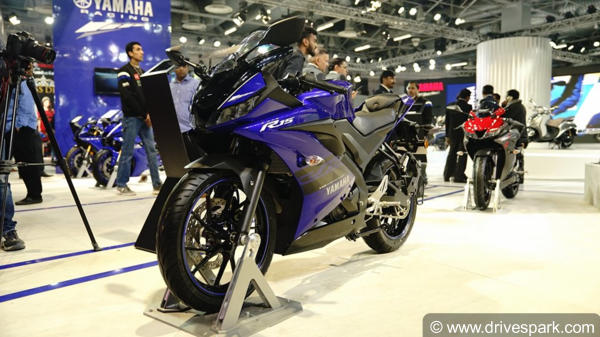 भारत की सबसे पॉपुलर स्पोर्ट्स बाइक Yamaha R15 V3.0 के बारे में ये बातें आपको जरूर जाननी चाहिए