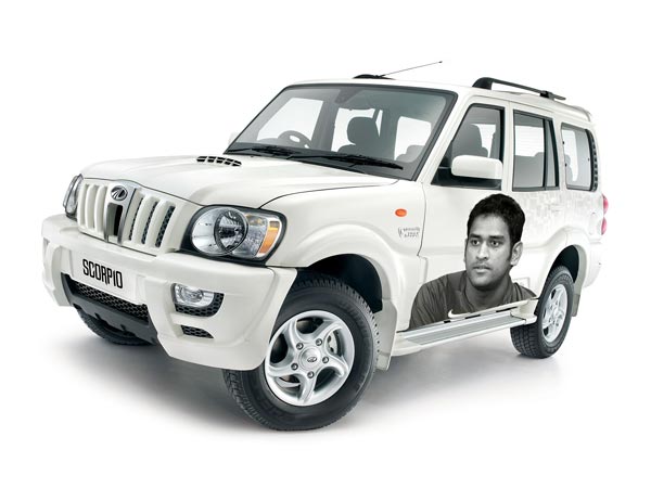 देखिये महेंद्रा सिंह धोनी की इन लग्जरी कारों और बाइक्स का ज़खीरा