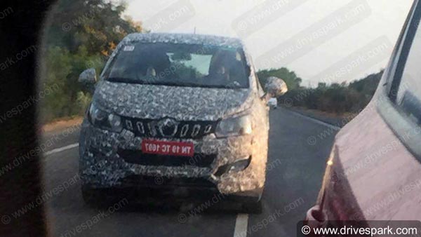 महिंद्रा U321 MPV का इंटीरियर हुई लीक - जानें फीचर्स और लॉन्च डेट