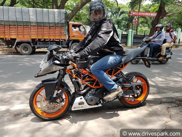 मंत्रा रेसिंग पार्ट्स से अपनी KTM Duke को बनाईये पॉवरफुल रेसिंग बाइक