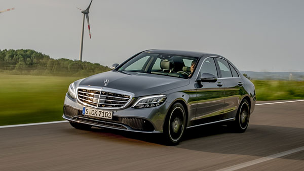 Mercedes-Benz जल्द पेश करेगा C-class का नया अवतार
