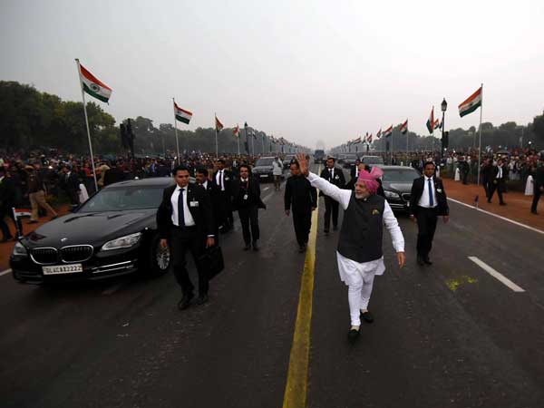 दुनिया के सबसे पावरफुल लोगों की सुपर पावरफुल कारें - Narendra Modi से लेकर Donald Trump तक