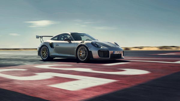 3.88 करोड़ की Porsche 911 GT2 RS भारत में लॉन्च - जानें खूबियां