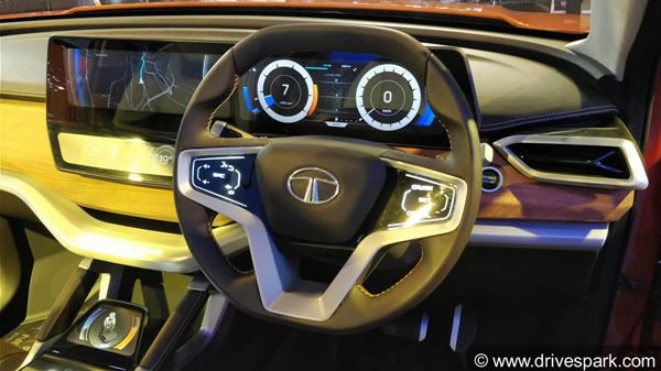 एक्सक्लूसिव: टाटा हैरियर (H5X) SUV बैंगलोर में टेस्टिंग के दौरान हुई स्पॉट