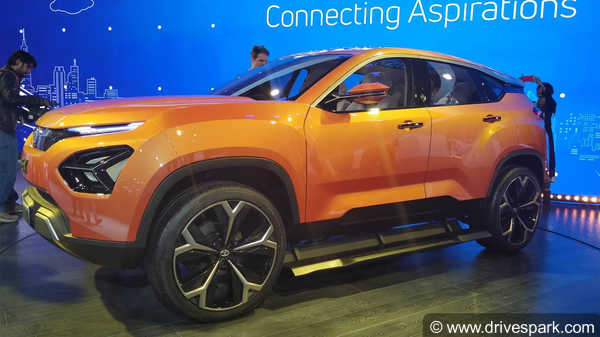 एक्सक्लूसिव: टाटा हैरियर (H5X) SUV बैंगलोर में टेस्टिंग के दौरान हुई स्पॉट