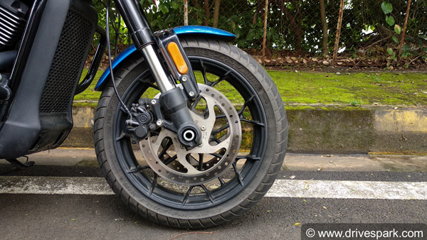 Harley Davidson Street Rod 750 — शानदार स्पोर्ट क्रूजर बाइक