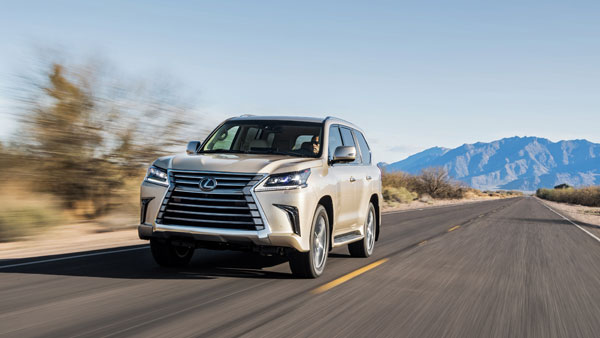 जानें अमिताभ बच्चन को बर्थडे में मिली 2.32 करोड़ की लेक्सस LX 570 SUV में क्या है खास