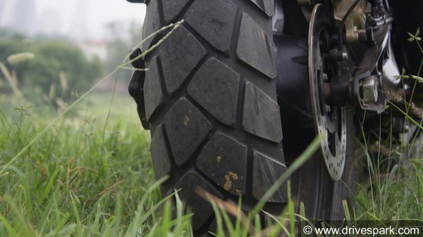 BMW G 310 GS Review — कम्फर्ट और फन का बेजोड़ मेल