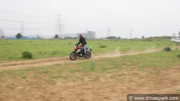 BMW G 310 GS Review — कम्फर्ट और फन का बेजोड़ मेल