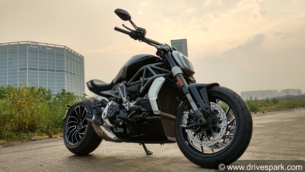 Ducati XDiavel S: जानिए इस क्रूजर बाइक में क्या है खास?