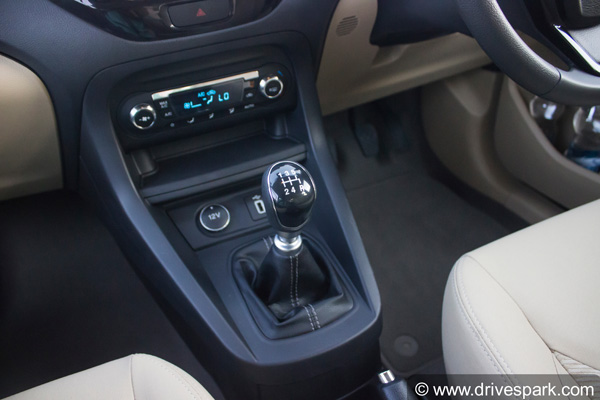 New Ford Aspire 2018 Review — पूरी डिटेल के साथ जानिए इस कार में क्या है खास?