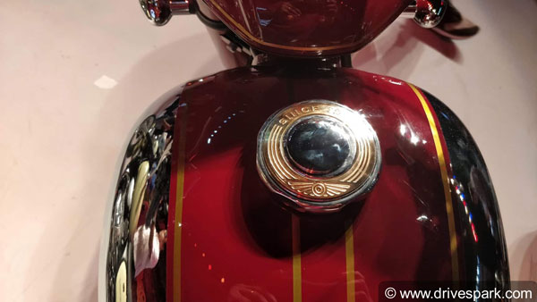 New Jawa Review (First Look): जानिए क्या है इसमें खास?