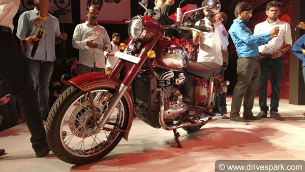 New Jawa Review (First Look): जानिए क्या है इसमें खास?