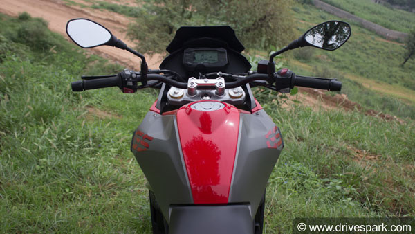 लॉन्च के बाद से पहली बार बीएमडब्ल्यू G 310 R और G 310 GS पर बड़ा डिस्काउंट