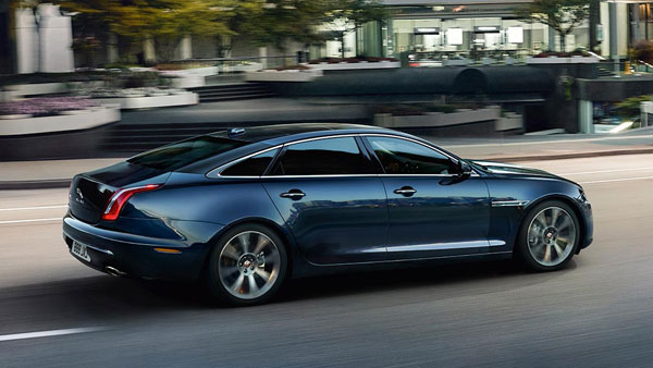 1.11 करोड़ रुपए की कीमत के साथ भारत में लॉन्च हुई जगुआर XJ50