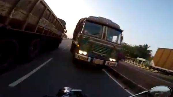 पुणे के बाद नोएडा की सड़कों पर भी लगेगा 'टायर किलर' के बाद नोएडा की सड़कों पर भी लगेगा 'टायर किलर', जानिए क्या है ये बला?
