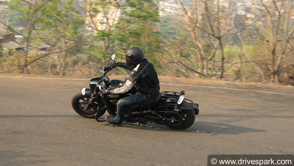 500cc से ऊपर की बाइक वालों को मिलेगा पुलिस का लिगल नोटिस