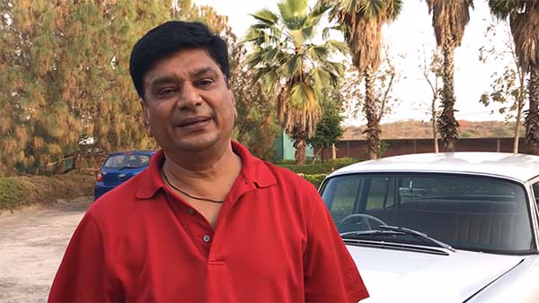 जानिये किस हालत में है जेआरडी टाटा की पुरानी मर्सिडीज बेंज 190D, देखे वीडियो