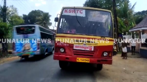 केरल के बस ड्राइवर को ड्राइविंग के दौरान फोन पर बात करने के लिए पुलिस ने रोका, जानिये पूरी घटना