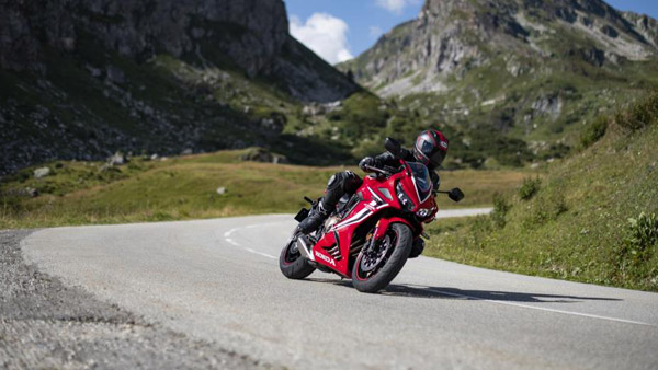 होंडा ने लॉन्च किया नया CBR650R, कीमत 7.70 लाख रुपयें से शुरु