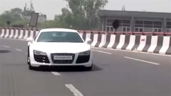 विराट कोहली के कलेक्शन में मौजूद है यह सब कार, देखे तस्वीरें