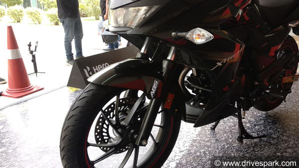 हीरो मोटोकॉर्प Xtreme 200S हुआ लॉन्च, कीमत 98,500 रुपयें से शुरु