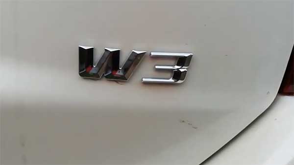 महिंद्रा XUV500 नया वैरिएंट वीडियो
