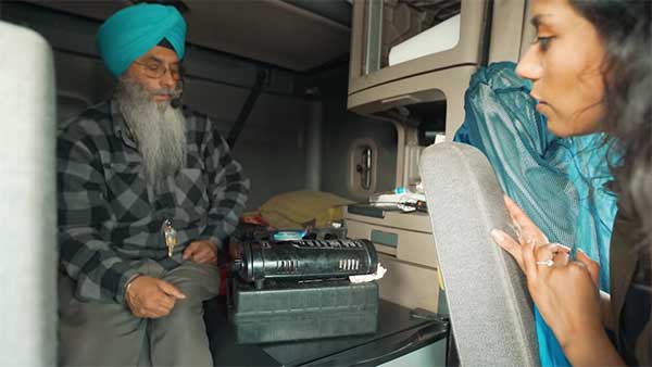 यह सरदारजी अमेरिका में ट्रक चलाकर कमाते है 1.6 करोड़ रुपयें, जानिये क्या है इनकी कमाई का राज