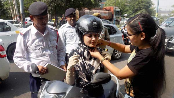उत्तरप्रदेश में ट्रैफिक नियम तोड़ने पर दोगुना जुर्माना सरकार का आदेश