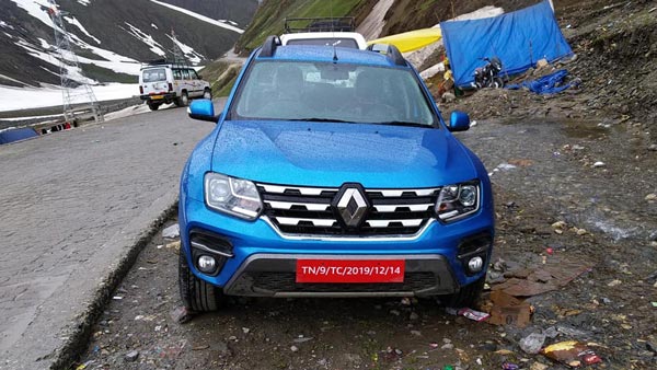 रेनॉल्ट डस्टर फेसलिफ्ट टेस्टिंग फोटो