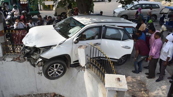 लोकसभा में पास हुआ मोटर वाहन अधिनियम बिल, कई कड़े नियम किए गए है शामिल