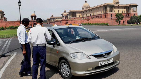 ल्ली पुलिस ने लॉन्च किया ई-चालान और ई-भुगतान का विकल्प, अब घर बैठे करे ट्रैफिक चालान का भुगतान