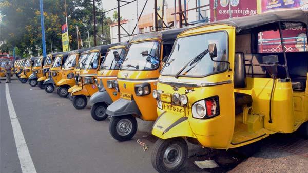 मुंबई में 900 से अधिक ऑटोवालों के लाइसेंस हुए रद्द, सवारी ना बिठाने का है आरोप