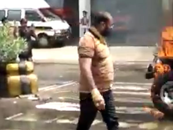 टिक टॉक वीडियो के लिए इस व्यक्ति ने जीप में लगा दी आग, पुलिस ने किया गिरफ्तार