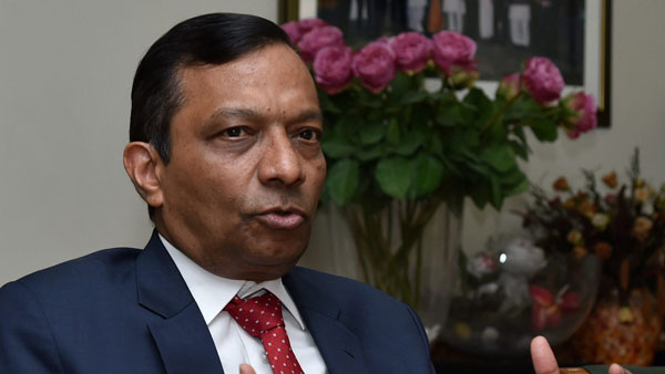 महिंद्रा के एमडी पवन गोयनका ने खरीदी एक्सयूवी300, आनंद महिंद्रा ने ट्वीट कर दी बधाई