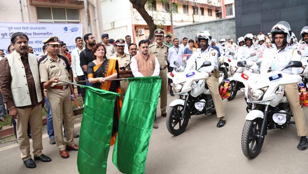 बजाज पल्सर पुणे ट्रैफिक पुलिस के बेड़े में शामिल जाने खूबियां