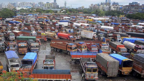 आरएफआईडी टोल पेमेंट: 3.6 लाख आरएफआईडी टैग की हुई बिक्री, लेकिन सिर्फ 165 वाहन कर रहे उपयोग