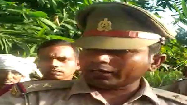 ट्रैफिक चालान पुलिसवाले ने खुद का काटा जुर्माना बिना हेलमेट 5000 रुपयें वीडियो
