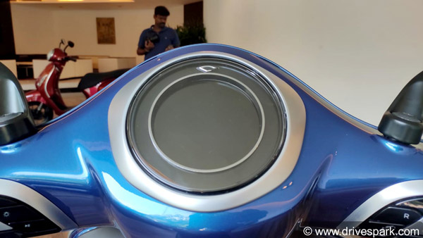बजाज चेतक इलेक्ट्रिक स्कूटर बुकिंग जनवरी 2020 से होगी शुरू चेतक इलेक्ट्रिक यात्रा हुई पूरी