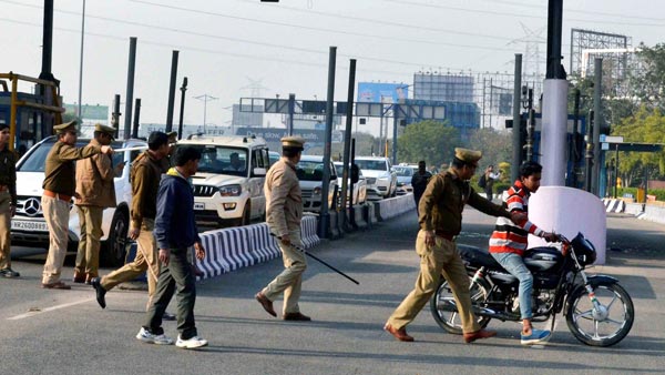 चेकिंग के दौरान वाहन चालकों पर ट्रैफिक पुलिस नहीं चला सकती लाठी- केरल हाईकोर्ट