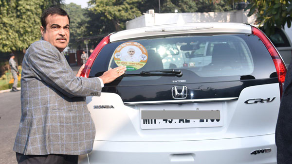 ड्राइवरलेस कार का भारत में आना मुश्किल, नितिन गडकरी ने दिया यह बयान