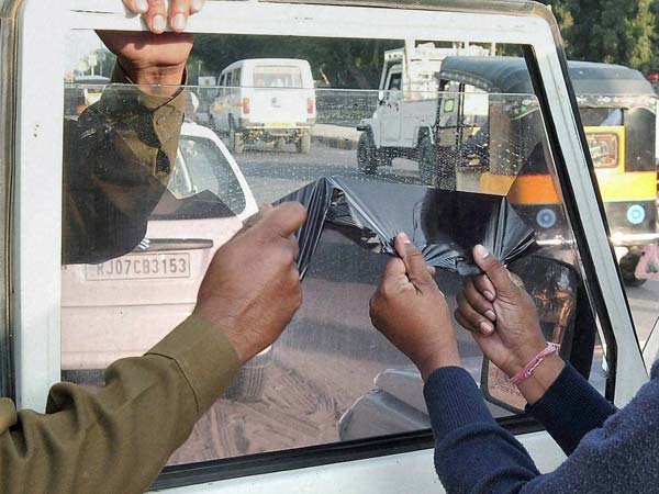 सांसद की महिंद्रा स्काॅर्पियो का पुलिस ने काटा चालान, इस्तेमाल कर रहे थे प्रतिबंधित हुटर