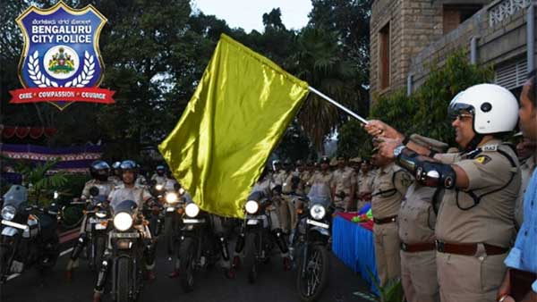 बैंगलोर पुलिस ने शुरू की ‘वी फॉर वुमेन’ बाइक ब्रिगेड, महिला सुरक्षा को देगी बढ़ावा