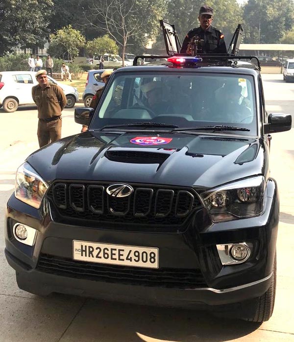 गुरुग्राम पुलिस को मिली नई आधुनिक गाड़ियां, अब महिंद्रा स्कॉर्पियो से होगी शहर की पेट्रोलिंग